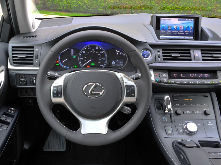  Lexus CT200h 2010 года  (US) (фото 30 из 30)